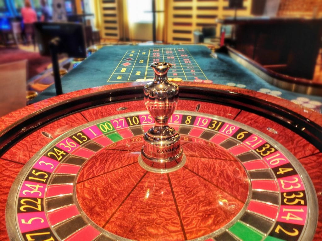 Roulette-Kegel in vielen Farben.